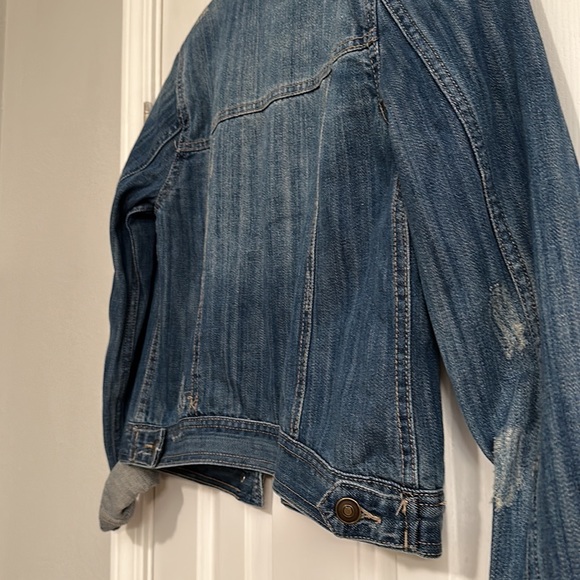 Denim jacket! - Picture 4 of 6